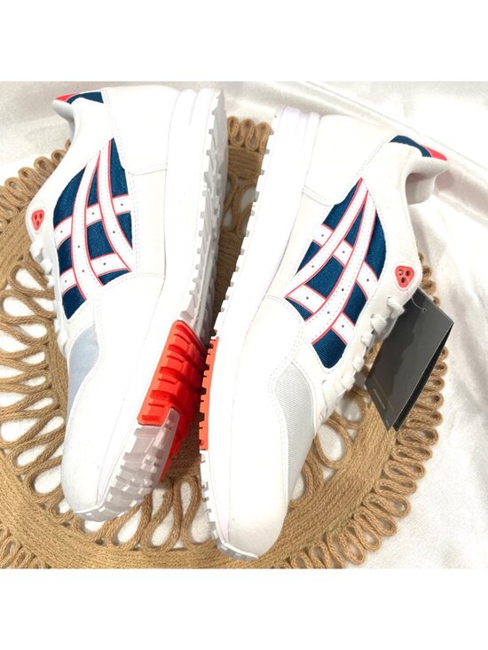 NWT Asics Tiger Men Gel-Saga White / Flash Coral Sneakers Size Men\'s 12.5 main image 6